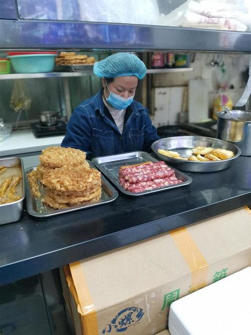 外卖小哥爆料餐饮店视频,餐饮店内部惊人真相! 第2张 外卖小哥爆料餐饮店视频,餐饮店内部惊人真相! 第2张